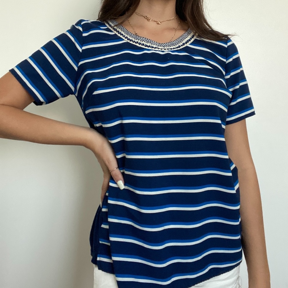 Crew neck detailed blouse